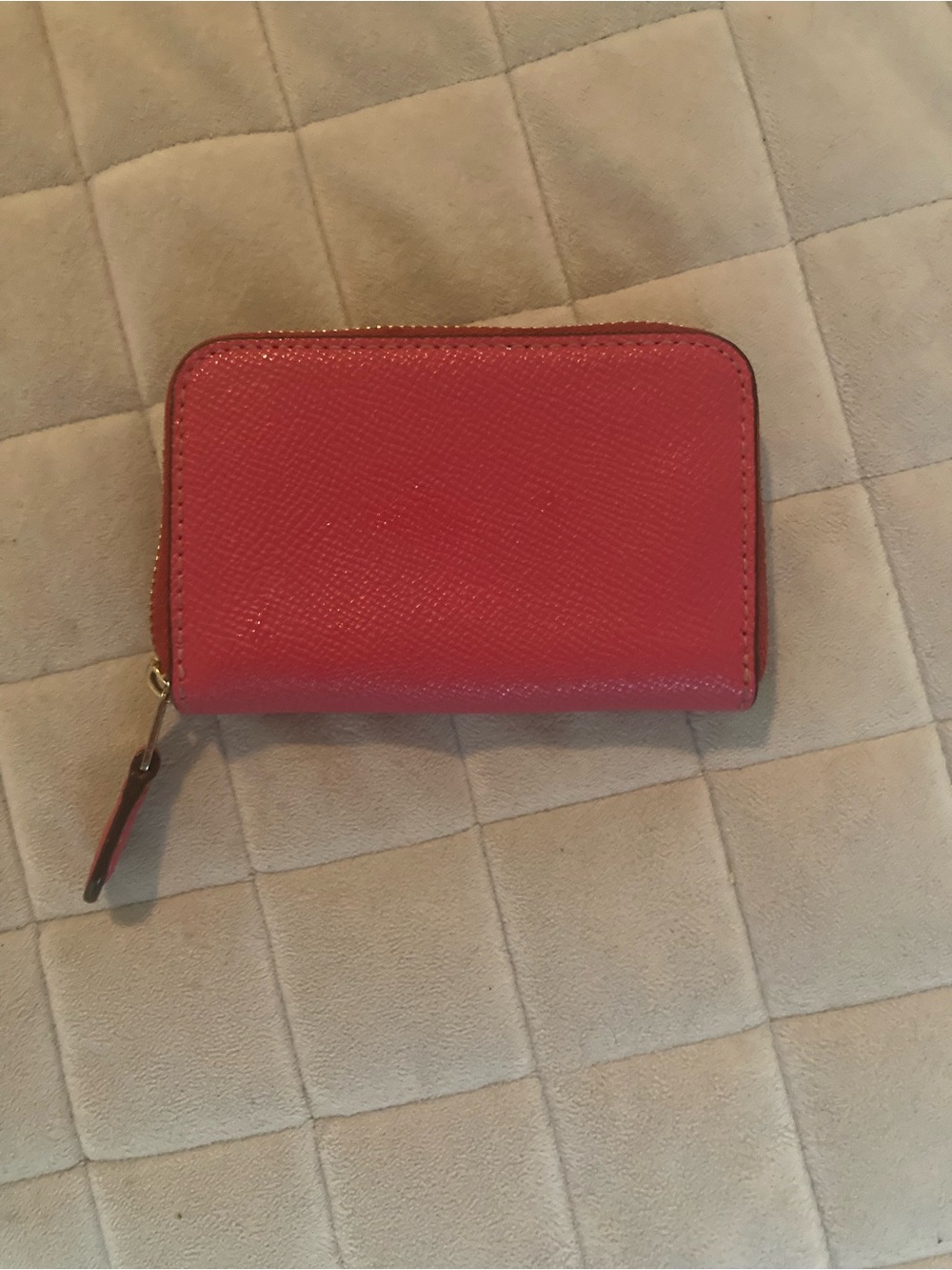 Coach Like New Small Zip-Around Wallet/Card Case in Bright Pink with Gold Logo/H - Picture 2 of 3